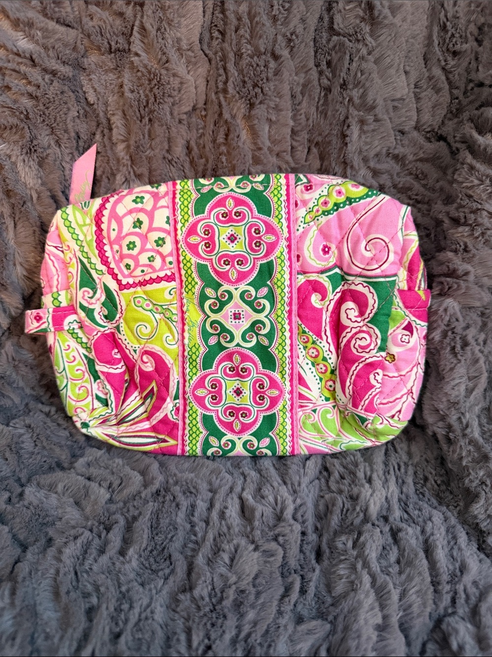 3 Vera Bradley Pink and Green Paisley Quilted cosmetic bags and card holder. - Picture 2 of 11